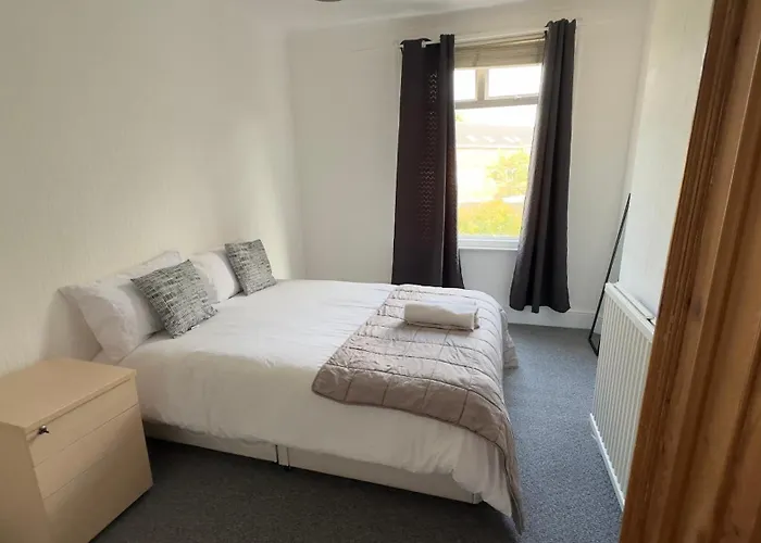 Perfect 4 Homestay Bristol