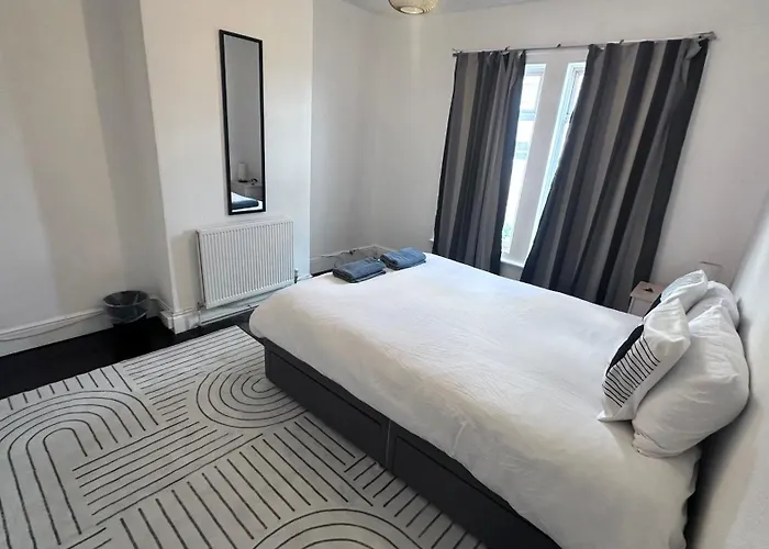 Perfect 4 Μπρίστολ